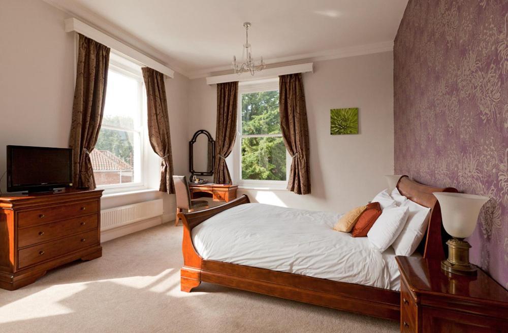 The Thomas Paine Hotel Thetford Δωμάτιο φωτογραφία