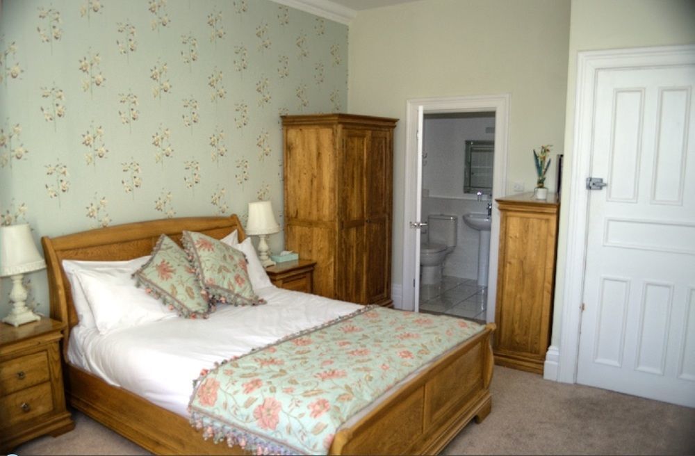 The Thomas Paine Hotel Thetford Εξωτερικό φωτογραφία