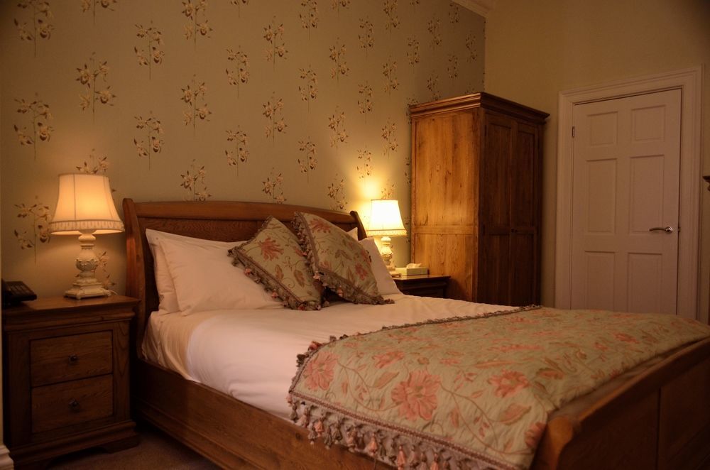 The Thomas Paine Hotel Thetford Εξωτερικό φωτογραφία